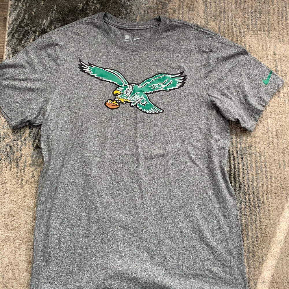 Eagles Nike t-shirt